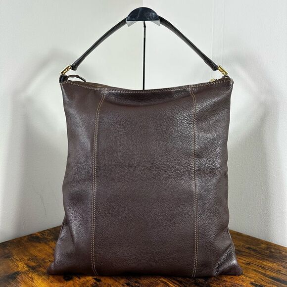 Fendi Handbags - FENDI Vintage Brown Leather Shoulder Tote Bag Large